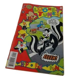 Vintage 1994 Looney Tunes #9 DC Comics Hip Fab Fun Comic Book Banned Pepe Le Pew